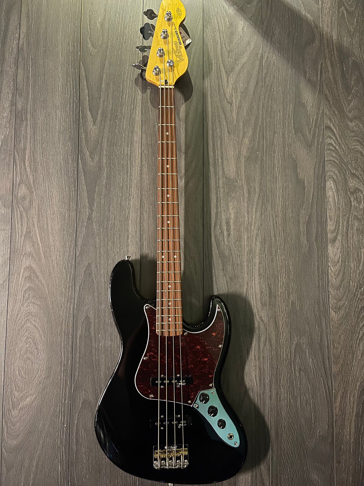 Vintage VJ74 ReIssued Bass in Boulevard Black