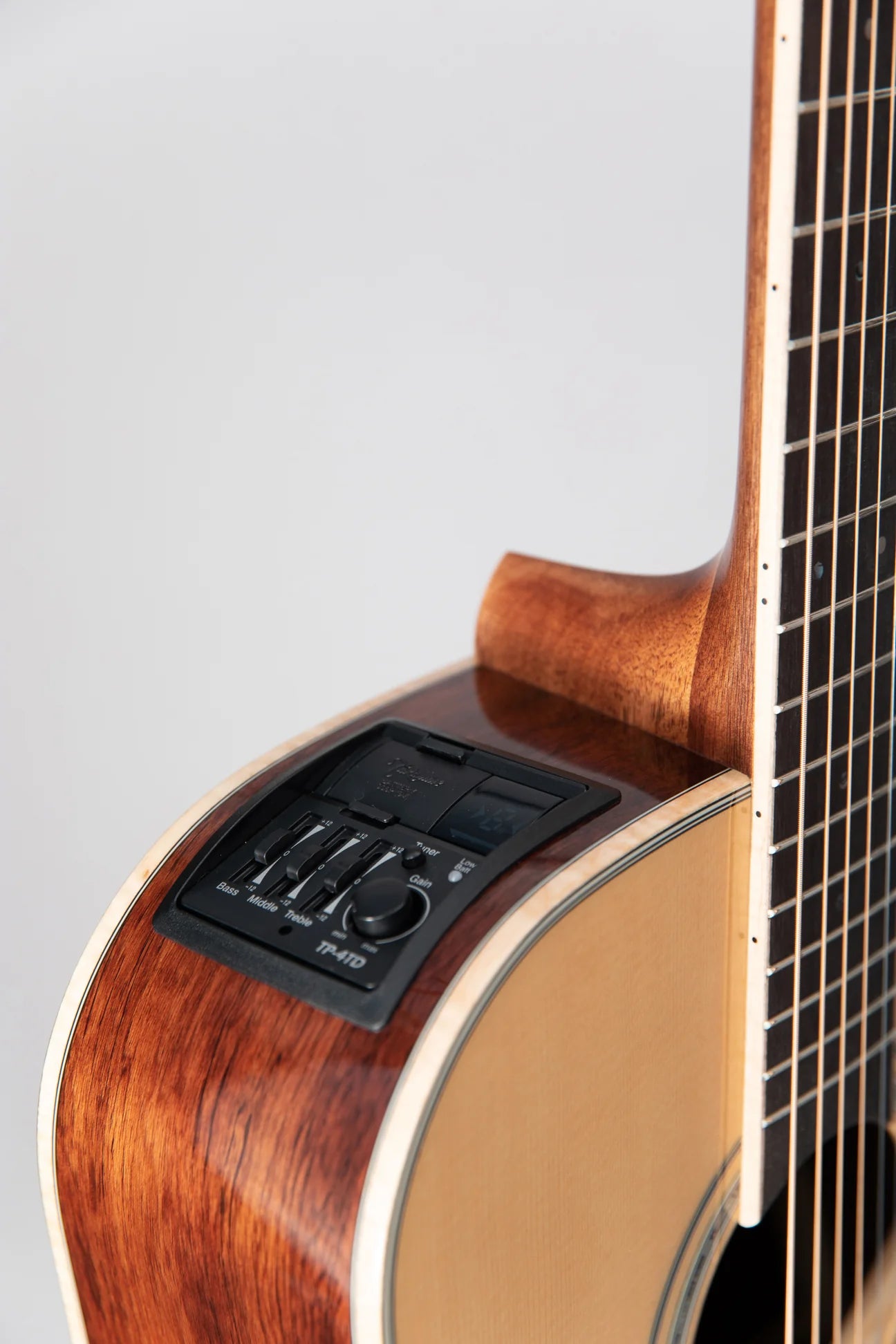 Takamine GD90CE-MD