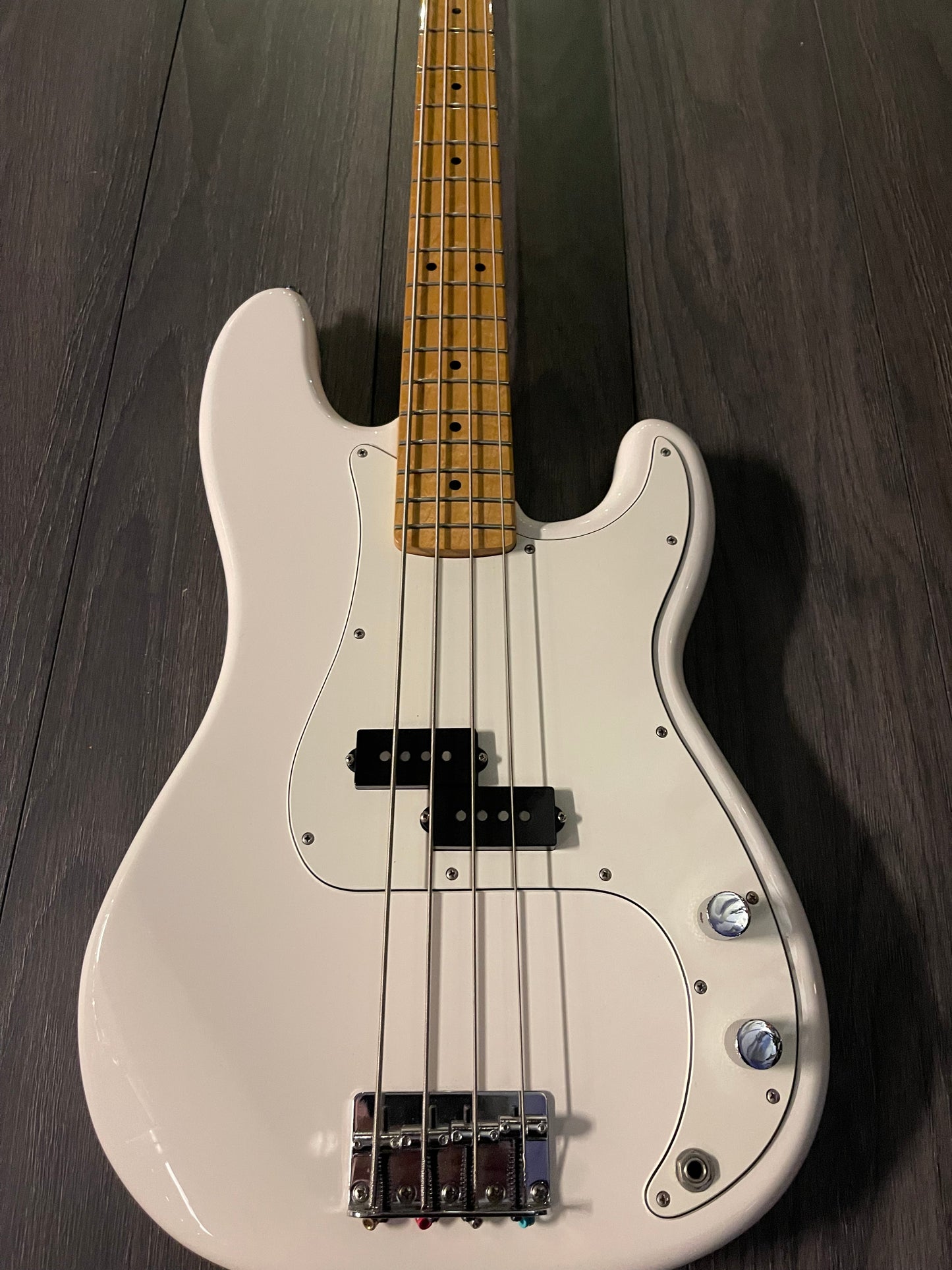 Fender Player Series Precision Bass Guitar