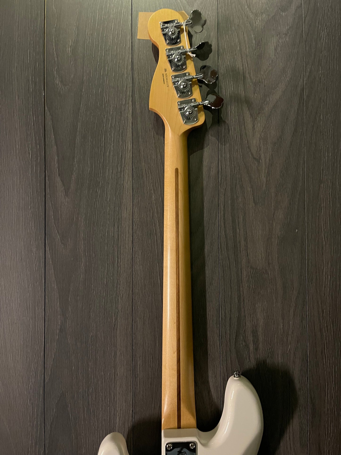 Fender Player Series Precision Bass Guitar (pre-owned)