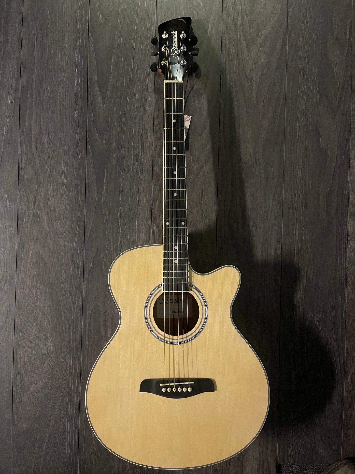 Brunswick (BTK50NA) Grand Auditorium BTK50NA Electro-Acoustic Guitar In Natural