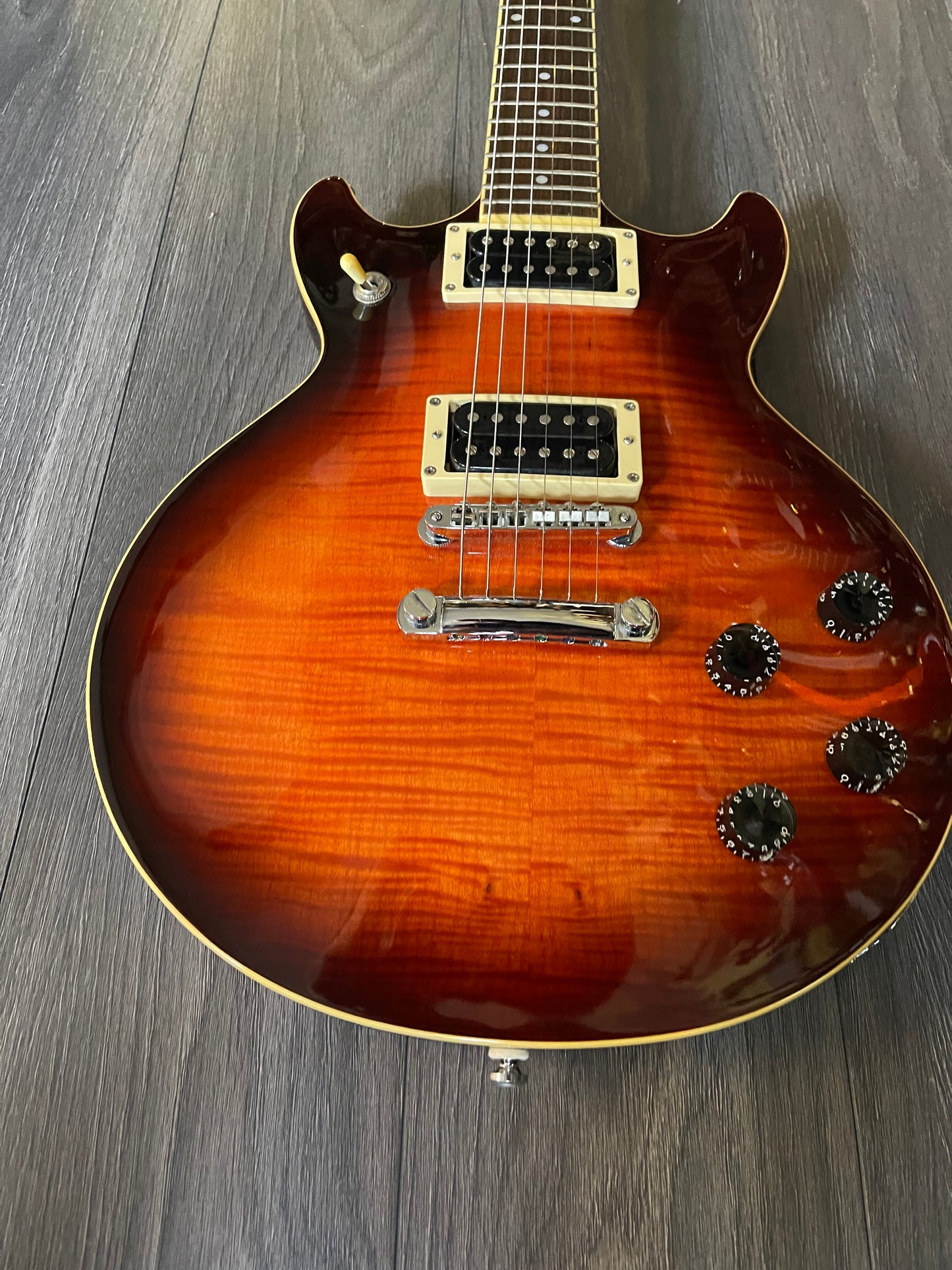 Ibanez AR250 2001 Sun Burst