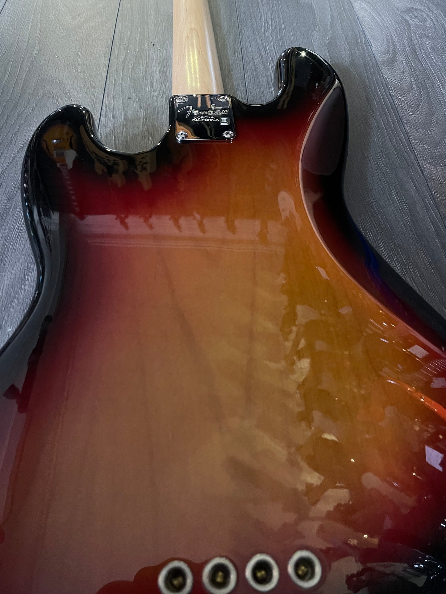 Fender USA Jazz Bass 2005 Sun Burst