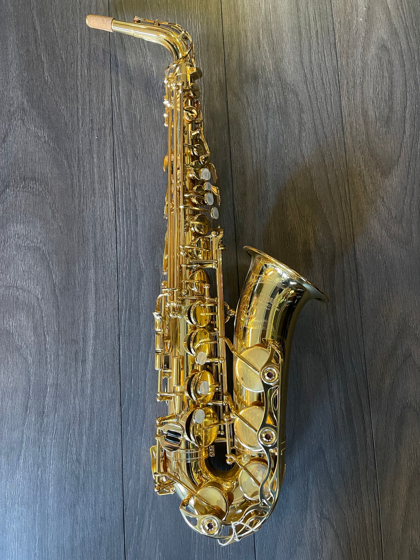 Yanagisawa AW01 Alto Saxophone Gold Lacquer