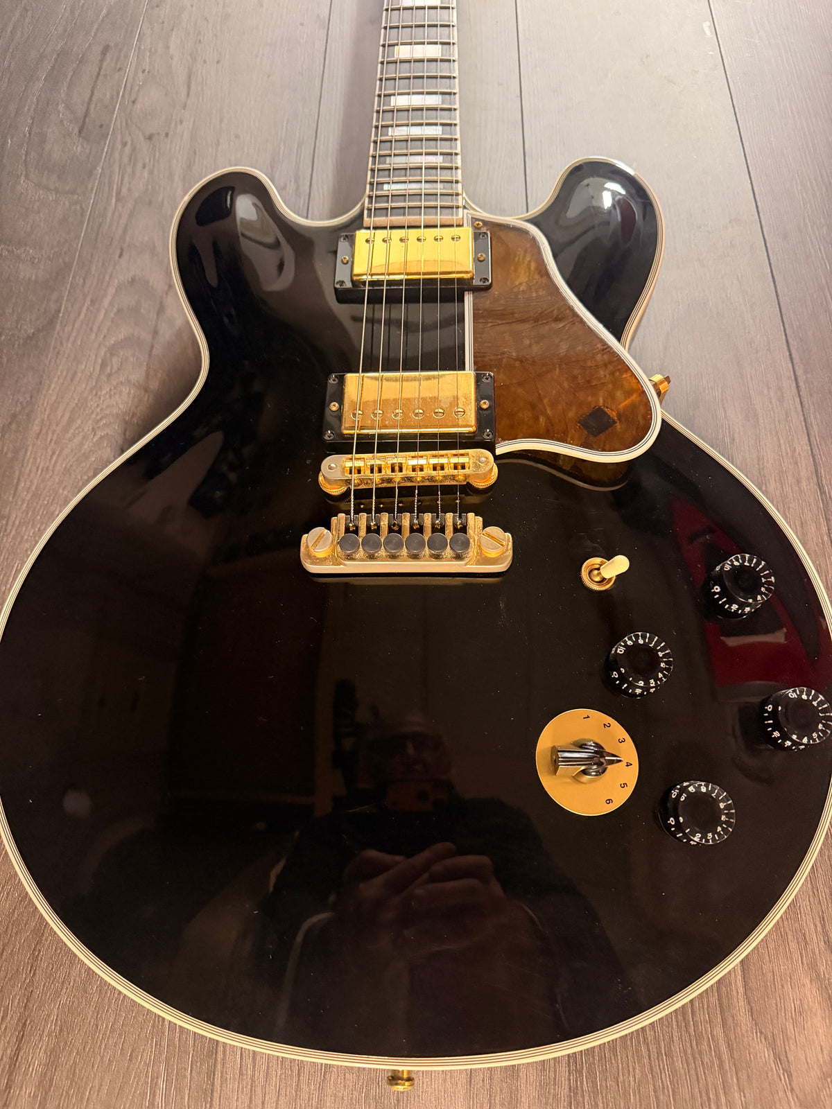 Gibson B.B. King Lucille – Ebony Black – Original Hard Case