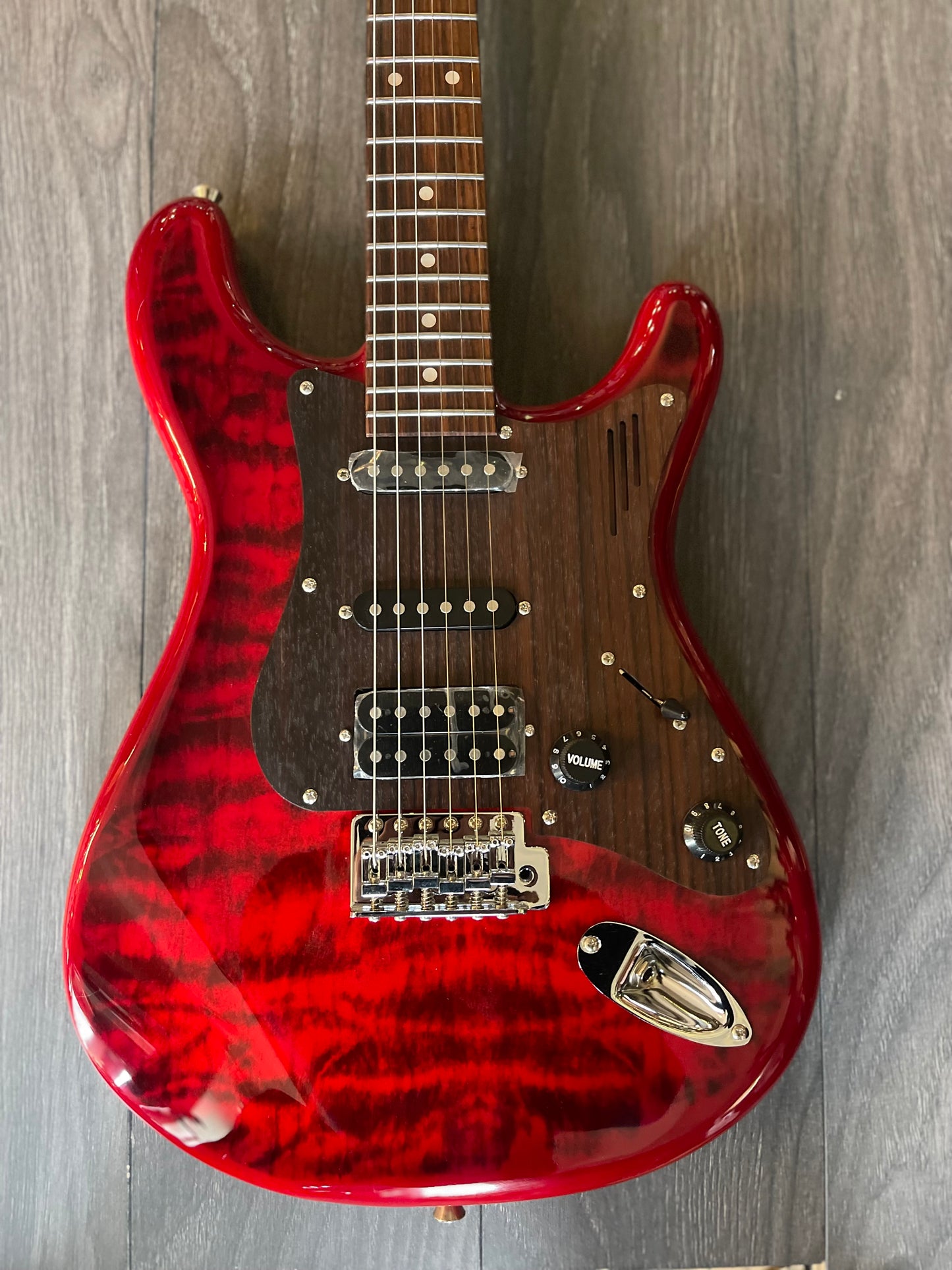 Magneto U-One Sonnet Modern US-2300 - See Thru Red Quilt