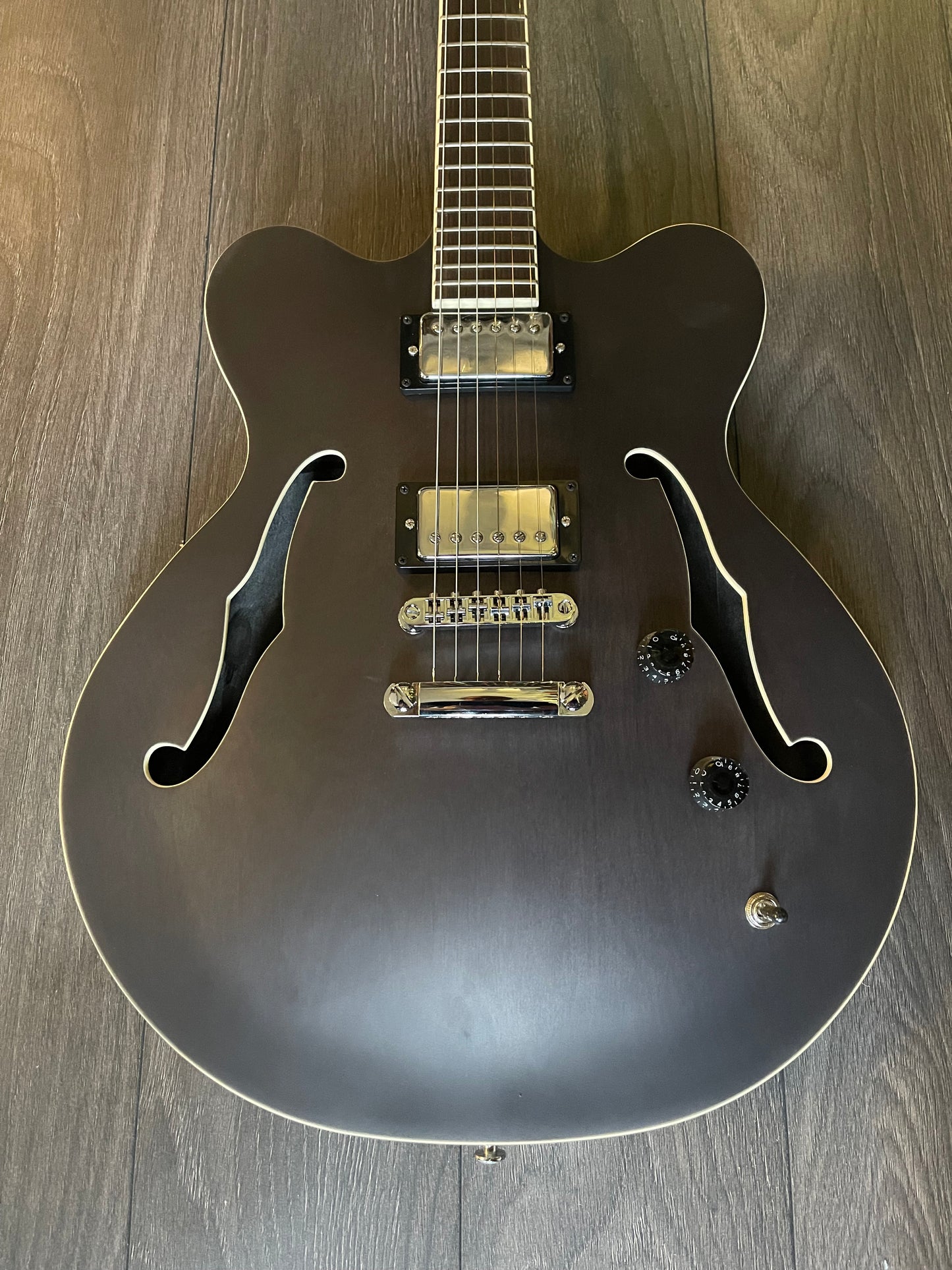 Hofner Verythin UK Exclusive
