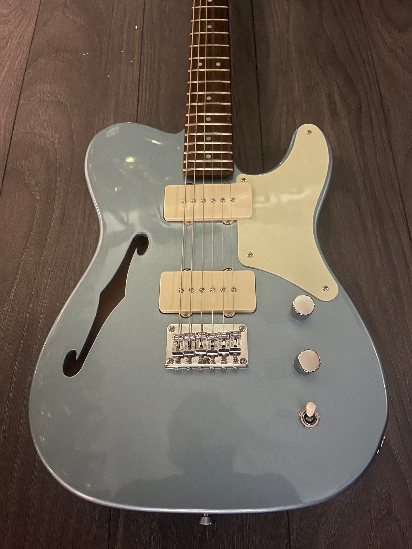 Fender Squier Cabronita Telecaster – Limited Edition, Pre-Owned, Perfect Condition