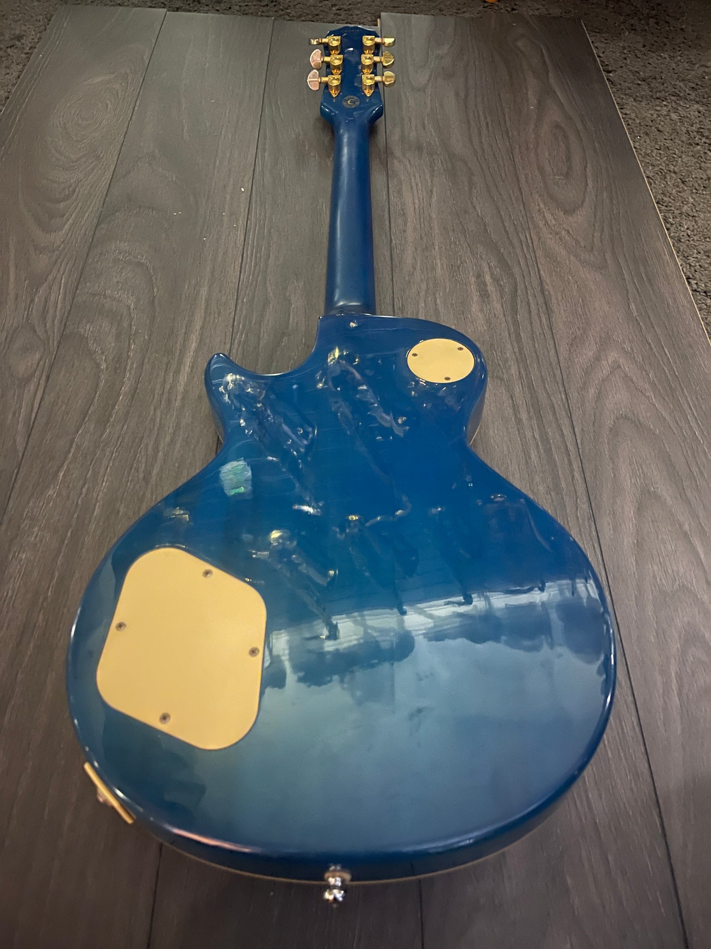 Epiphone Les Paul Standard – Natural Wood Top, Pelham Blue Back, Pre-Owned, Good Condition