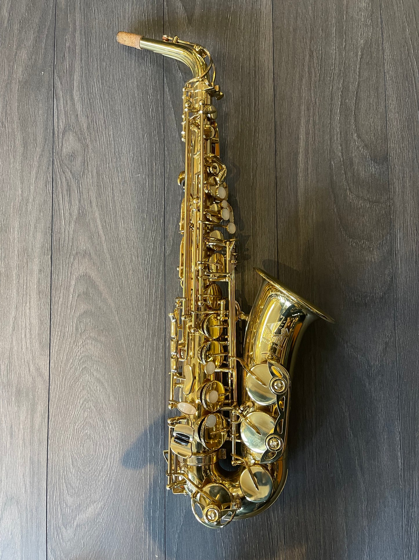 Trevor James 'The Horn' Alto Saxophone, Gold Lacquer