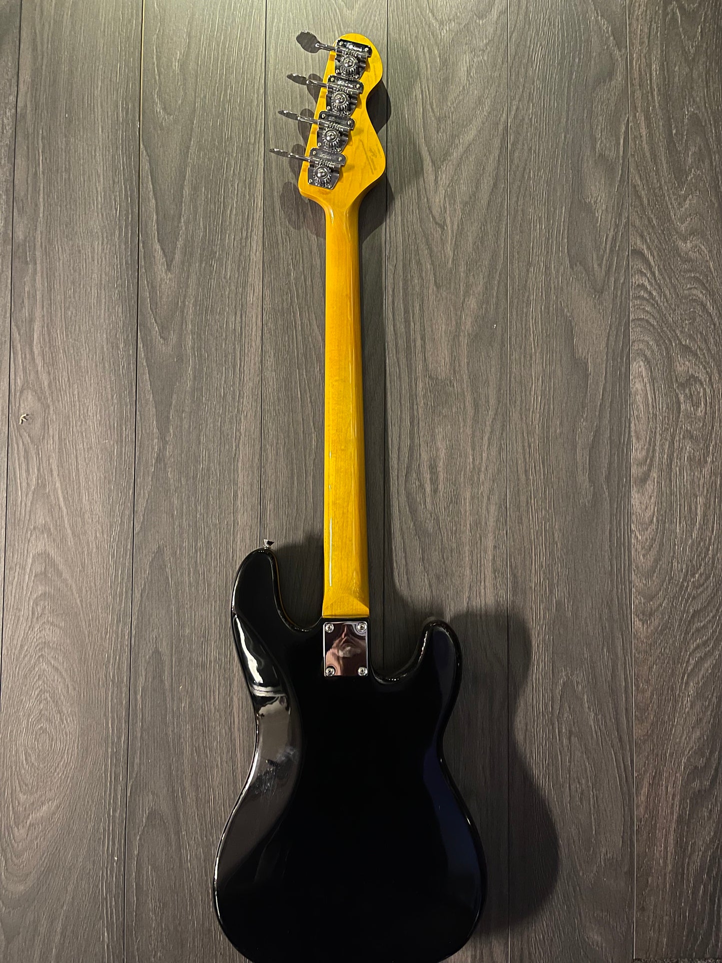 Left Handed Vintage Brand Reissued Series V4 Precision Style Bass