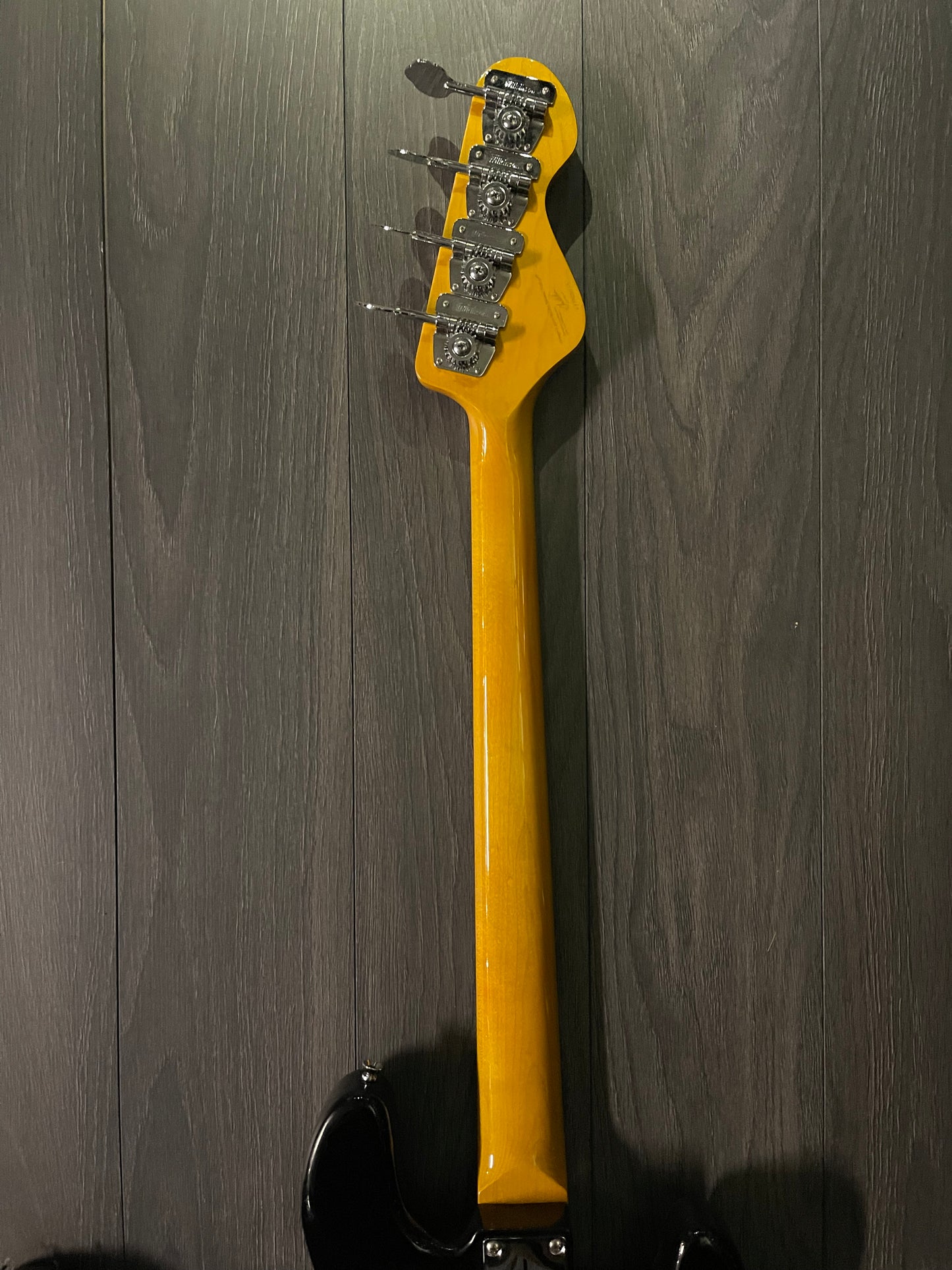 Left Handed Vintage Brand Reissued Series V4 Precision Style Bass