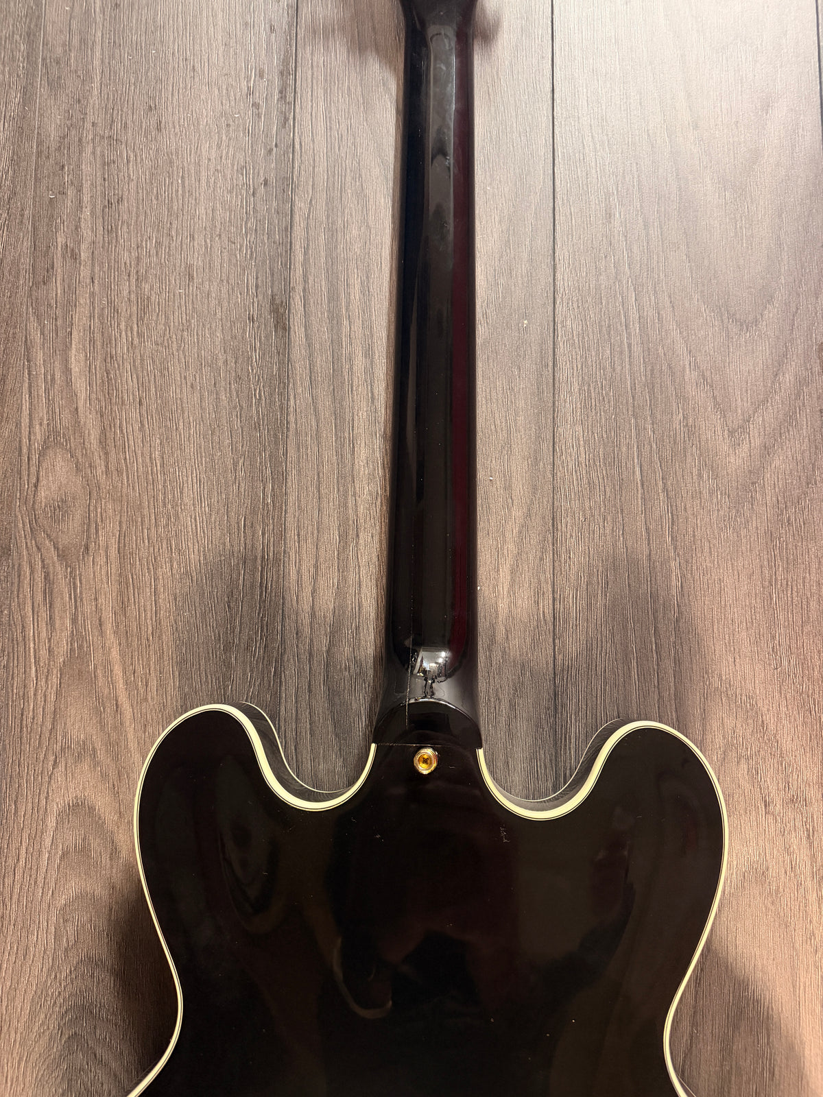 Gibson B.B. King Lucille – Ebony Black – Original Hard Case