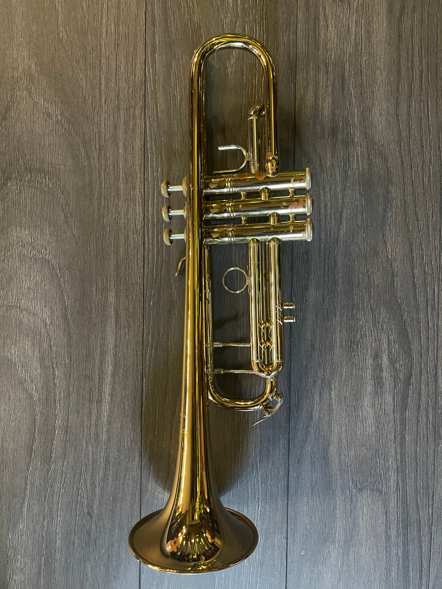 Bach Stradivarius 43 B b trumpet