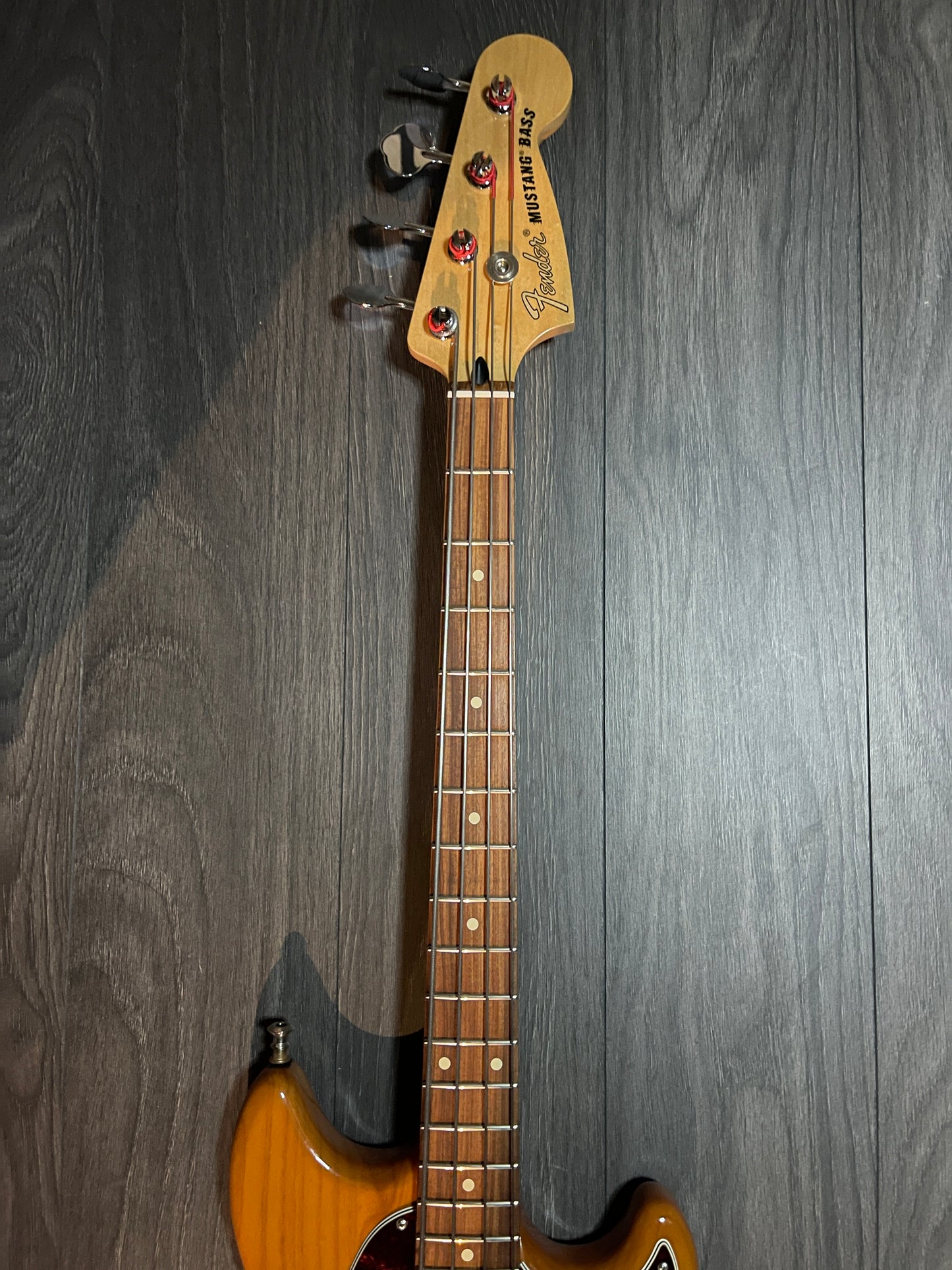 Fender Mustang Bass