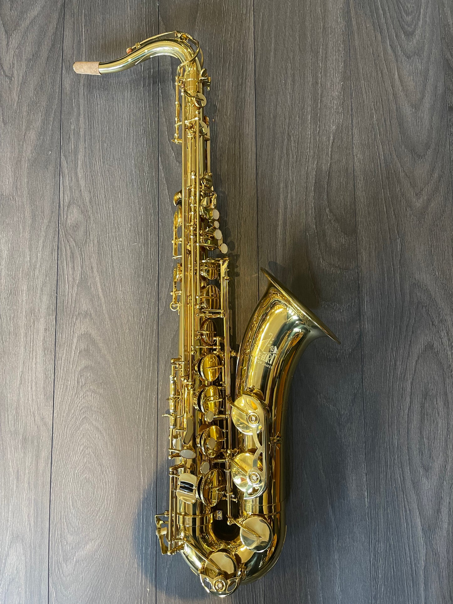 Trevor James Classic II Tenor Saxophone, Gold lacquer