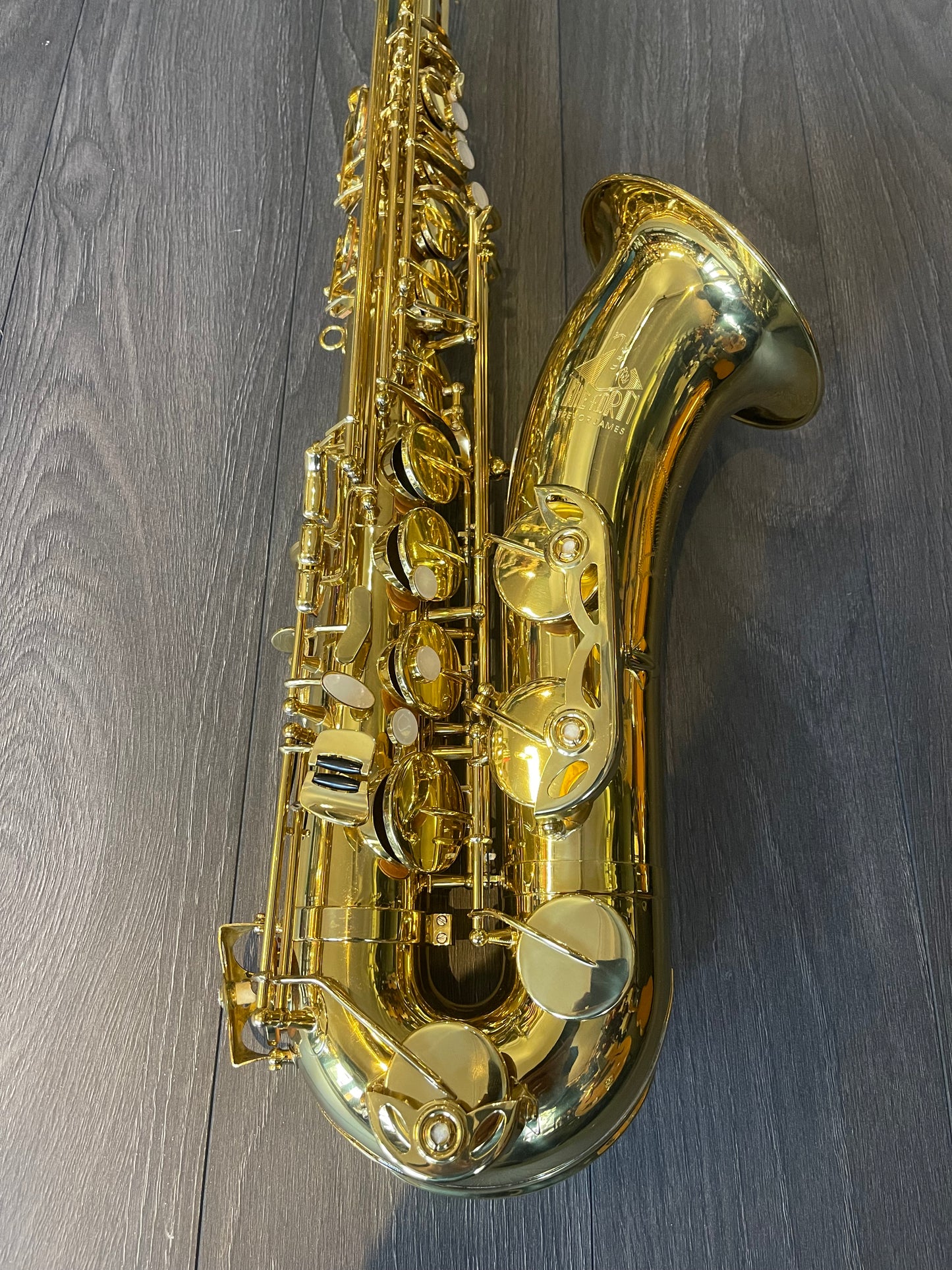 Trevor James Classic II Tenor Saxophone, Gold lacquer